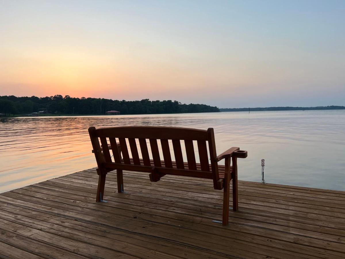 Lakefront Oasis With Private Boat Dock On Lake Palestine Coffee City Exterior photo